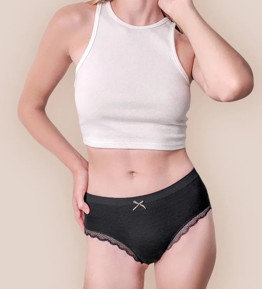 Ultra-Soft Knickers for Post-Birth Leaks & Daily Freshness